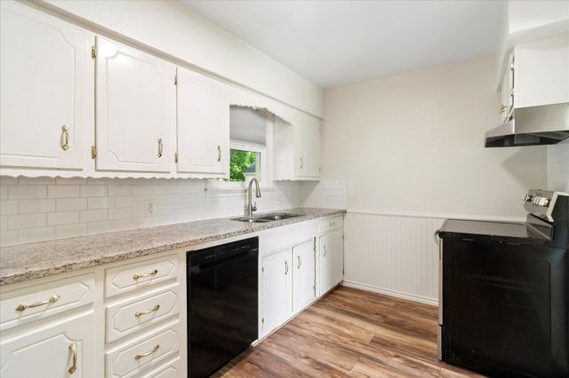 1336 Devonwood Drive, Garland, TX 75041