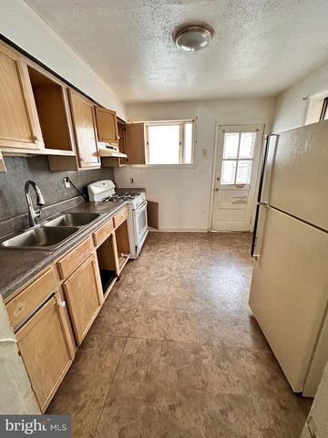 2528 S JESSUP ST, Philadelphia, PA 19148
