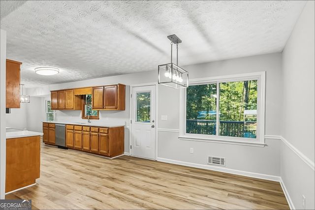 170 W Forest Drive, Covington, GA 30016