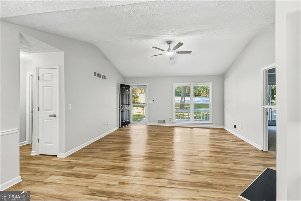 170 W Forest Drive, Covington, GA 30016 — photo 2