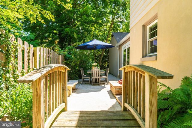 649 SUSSEX RD, Wynnewood, PA 19096