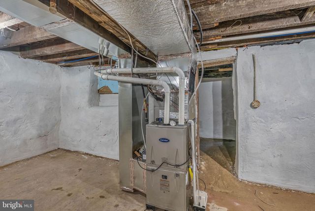 513 MACDADE BLVD, Darby, PA 19023