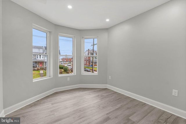 513 MACDADE BLVD, Darby, PA 19023