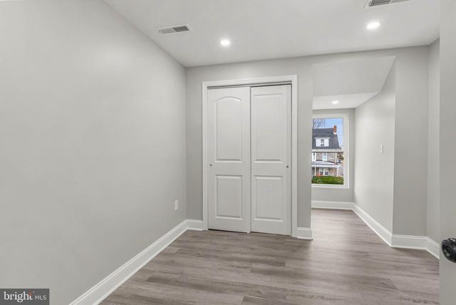 513 MACDADE BLVD, Darby, PA 19023