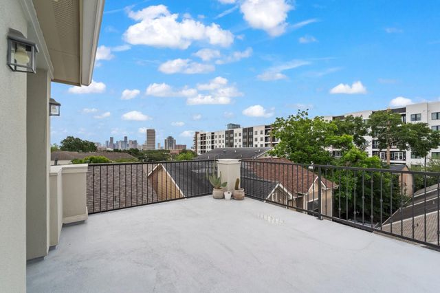 118 Reinerman Street, Houston, TX 77007