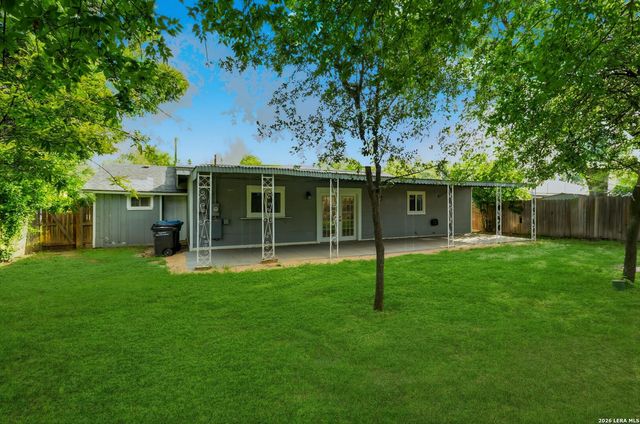 3006 Greenacres, San Antonio, TX 78230