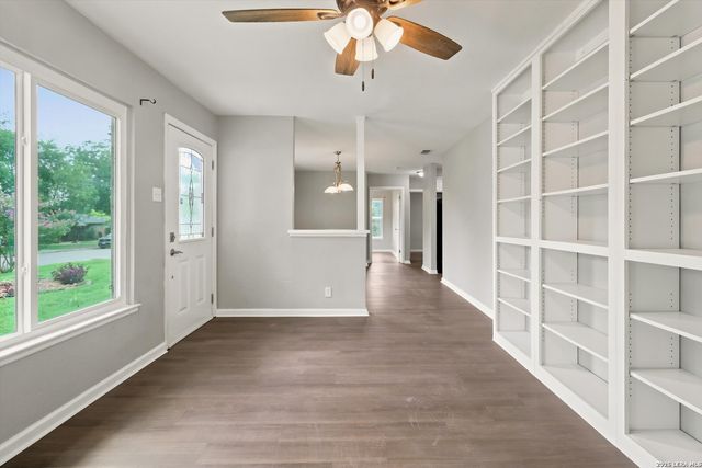 3006 Greenacres, San Antonio, TX 78230