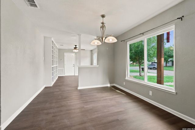 3006 Greenacres, San Antonio, TX 78230