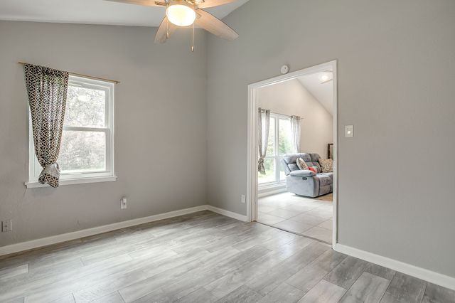 3921 Seven Gables Street, Fort Worth, TX 76133