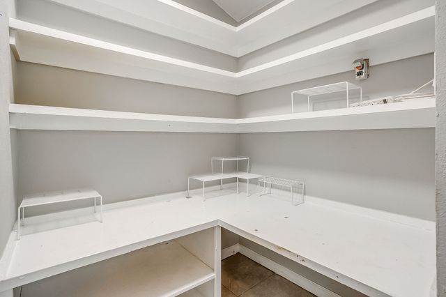 3921 Seven Gables Street, Fort Worth, TX 76133