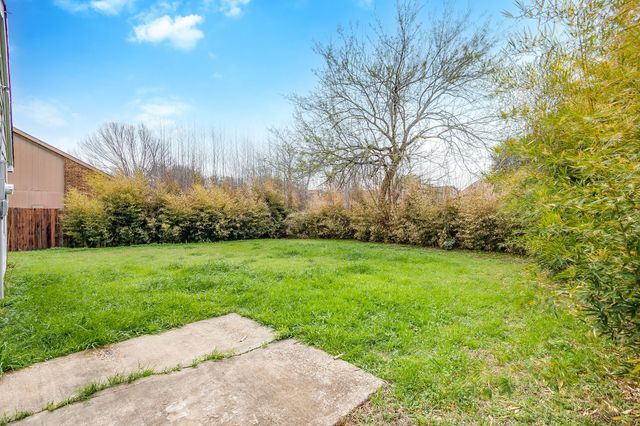 3921 Seven Gables Street, Fort Worth, TX 76133