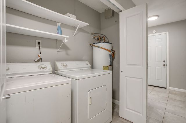 3921 Seven Gables Street, Fort Worth, TX 76133