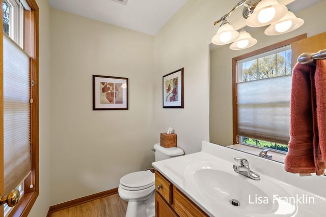15124 Briarwood Street, Grand Haven, MI 49417