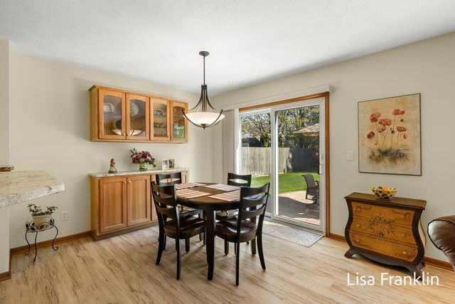 15124 Briarwood Street, Grand Haven, MI 49417