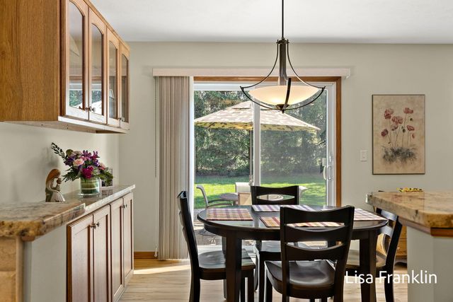 15124 Briarwood Street, Grand Haven, MI 49417