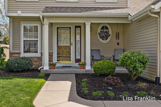 15124 Briarwood Street, Grand Haven, MI 49417