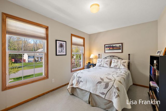 15124 Briarwood Street, Grand Haven, MI 49417