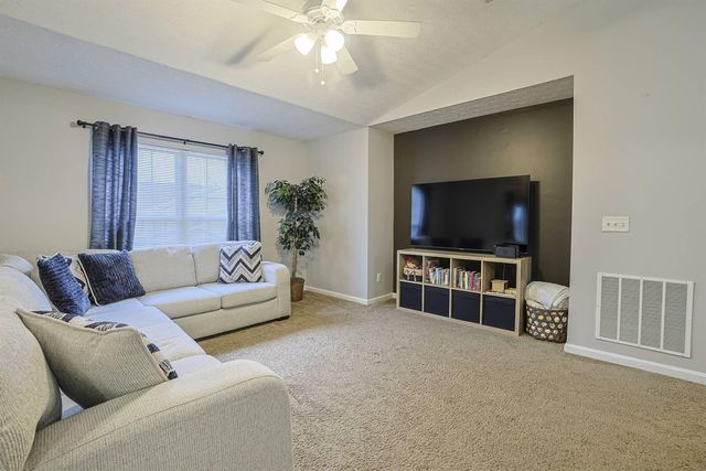 927 Summitridge Lane, Erlanger, KY 41018