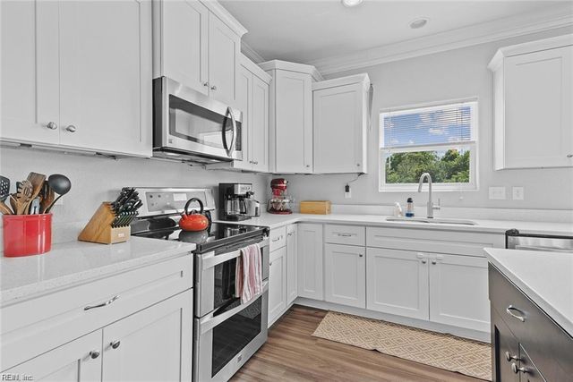 2009 Parkview AVE, Norfolk, VA 23503