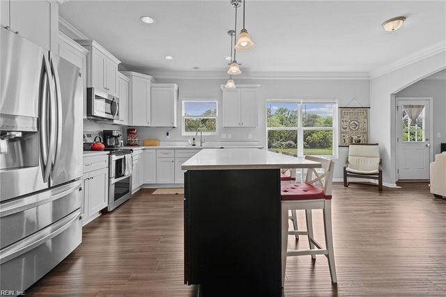 2009 Parkview AVE, Norfolk, VA 23503