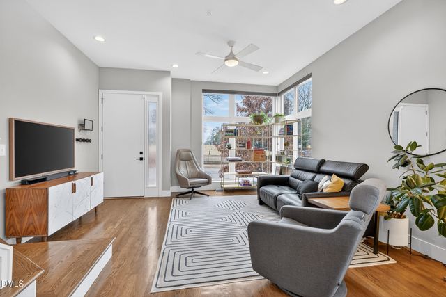 537 New Bern Avenue 101, Raleigh, NC 27601