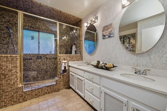 20510 Brookwood Lane, Saratoga, CA 95070