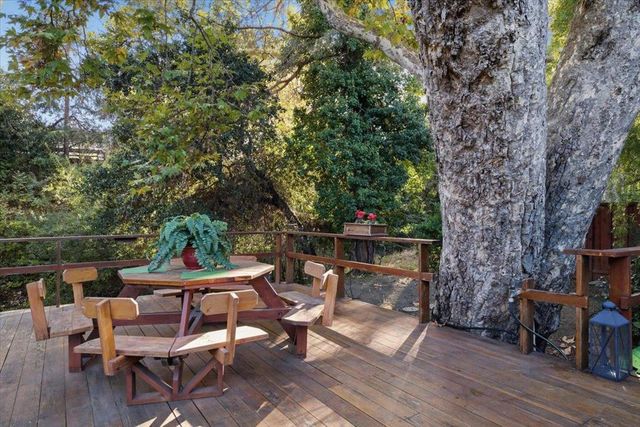 20510 Brookwood Lane, Saratoga, CA 95070