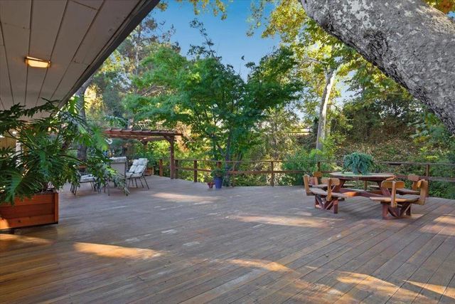 20510 Brookwood Lane, Saratoga, CA 95070