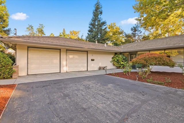 20510 Brookwood Lane, Saratoga, CA 95070