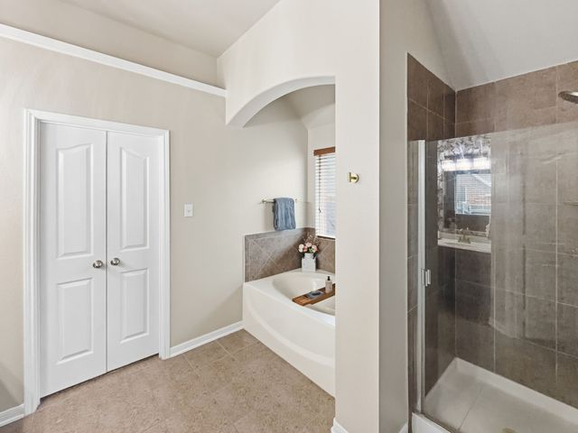 2516 Boot Hill Lane, Fort Worth, TX 76177