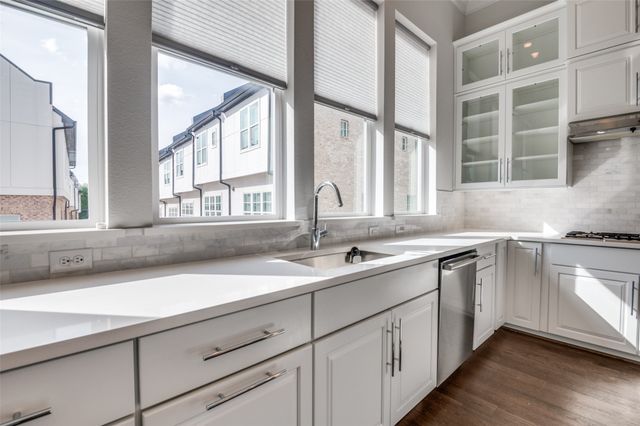 2262 Alterbrook Lane, Dallas, TX 75219