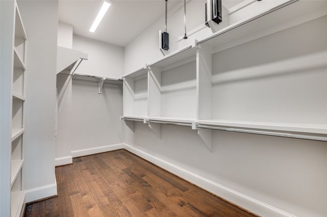 2262 Alterbrook Lane, Dallas, TX 75219