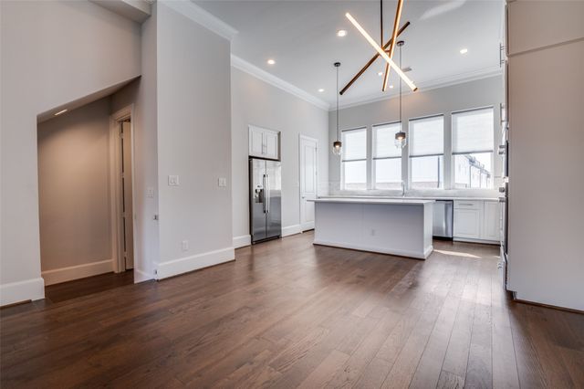 2262 Alterbrook Lane, Dallas, TX 75219