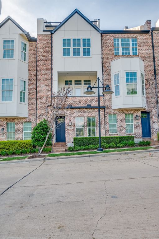 2262 Alterbrook Lane, Dallas, TX 75219
