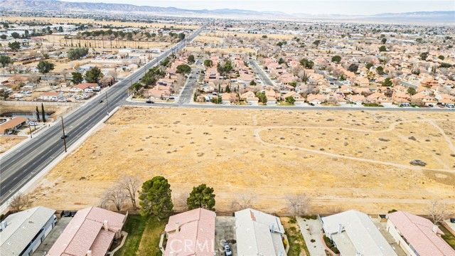 43600 E 7th Street, Lancaster, CA 93535