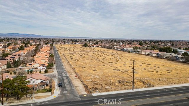 43600 E 7th Street, Lancaster, CA 93535