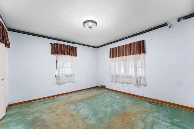2615 W HIGHWAY DRIVE, Appleton, WI 54914