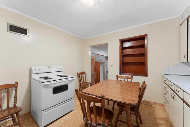 2615 W HIGHWAY DRIVE, Appleton, WI 54914