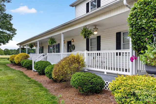 6560 Sherrills Ford Road, Catawba, NC 28609