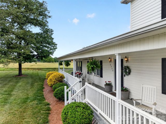 6560 Sherrills Ford Road, Catawba, NC 28609
