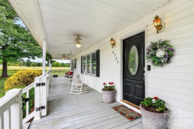 6560 Sherrills Ford Road, Catawba, NC 28609