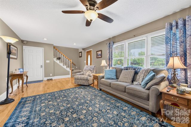 6560 Sherrills Ford Road, Catawba, NC 28609