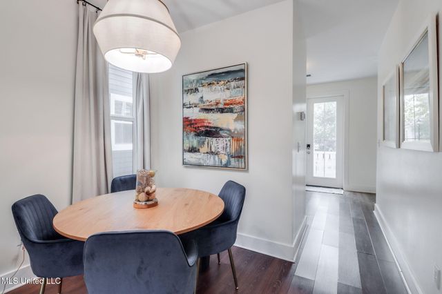 2207 Government Street, 20, Ocean Springs, MS 39564