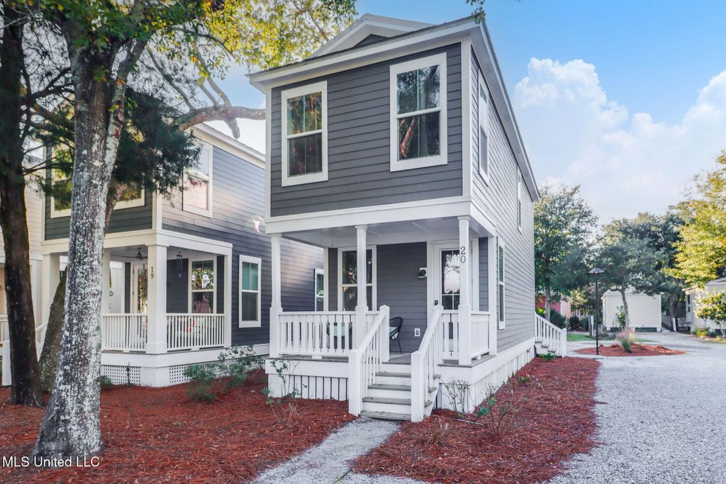 2207 Government Street, 20, Ocean Springs, MS 39564