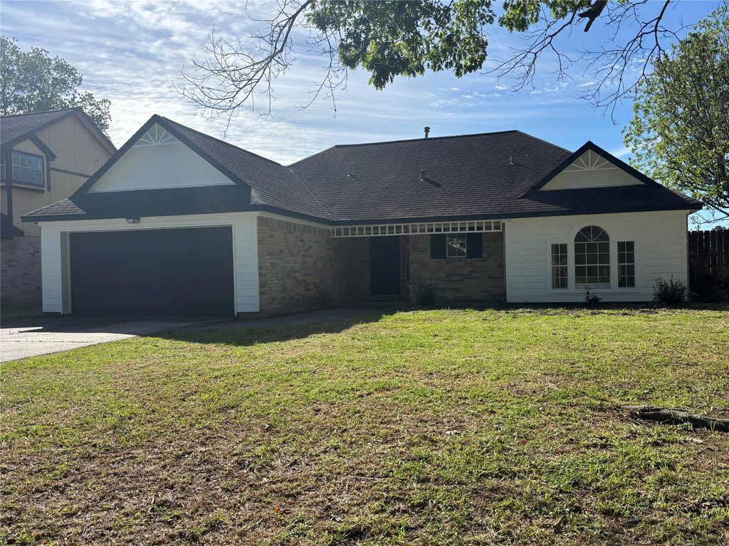 2014 Lexington Woods Drive, Spring, TX 77373