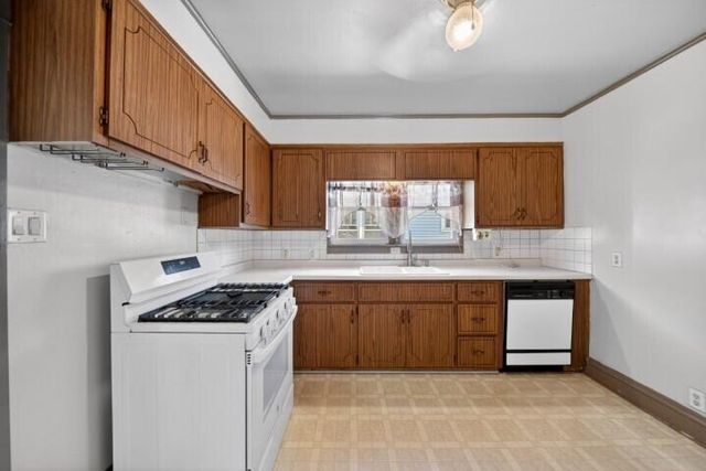 2114 N 22nd STREET, Sheboygan, WI 53081