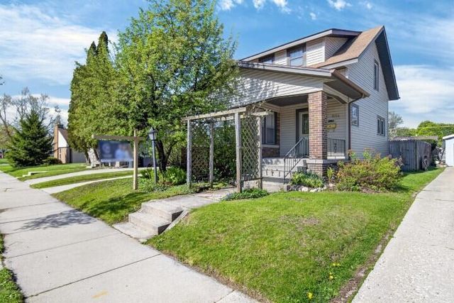 2114 N 22nd STREET, Sheboygan, WI 53081