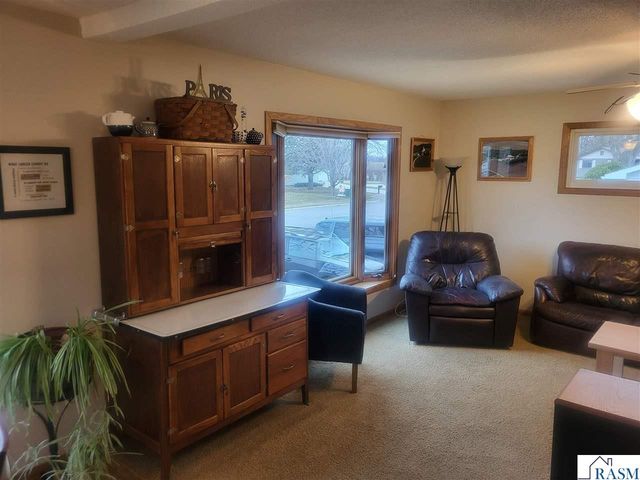 1714 Hodgson Road, North Mankato, MN 56003