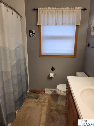 1714 Hodgson Road, North Mankato, MN 56003