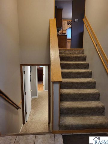 1714 Hodgson Road, North Mankato, MN 56003